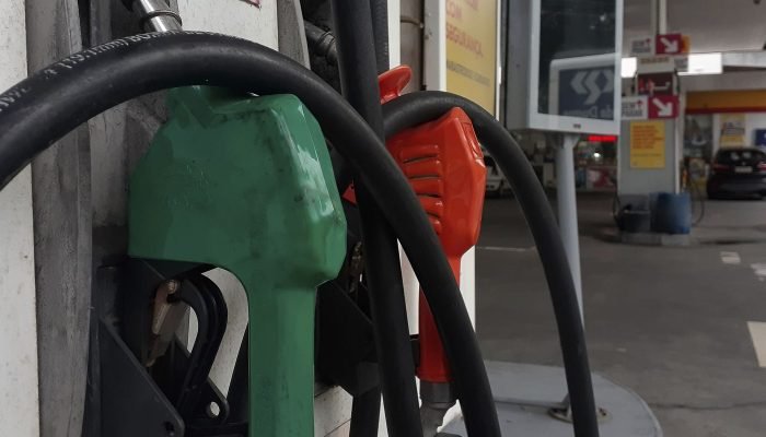 Refinaria de Mataripe reduz preço da gasolina em 11,3% após nova medida federal
