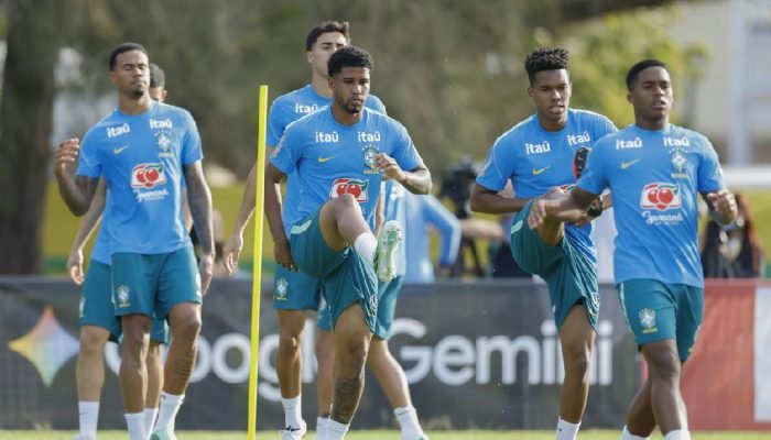 Seleção Brasileira completa elenco na Austrália sob comando de Carlo Ancelotti