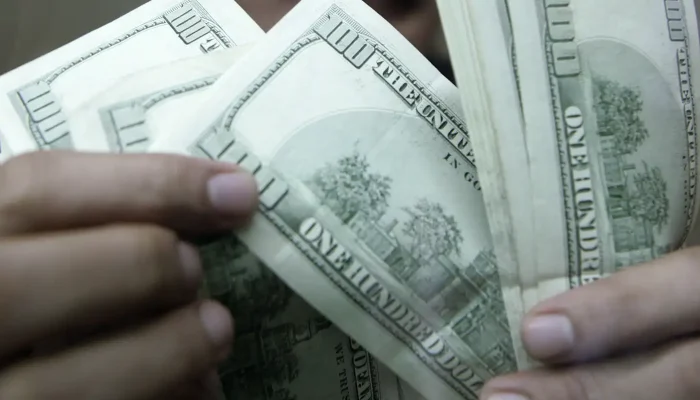 Tom rigoroso do Fed eleva dólar a R$ 5,19 e impacta mercados globais