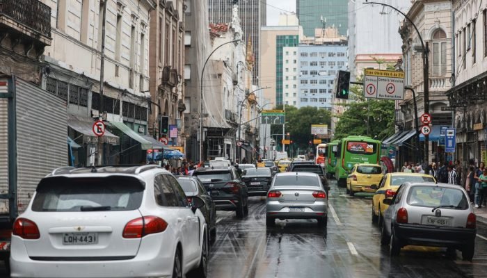 Veículos com propaganda eleitoral: seguradoras exigem aviso prévio para manter cobertura